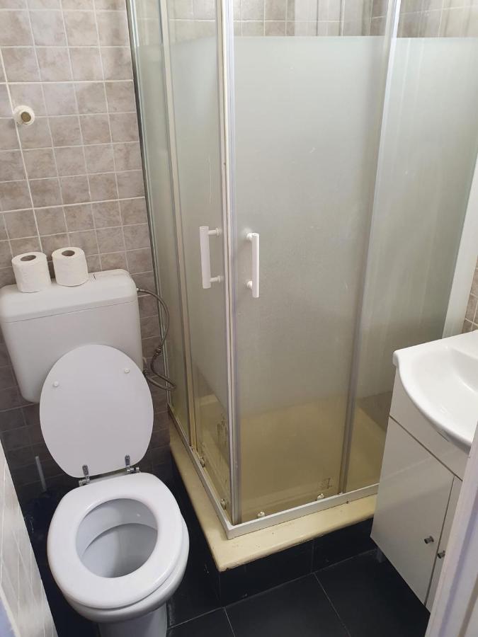 דירות בוקרשט Central Best Cozy In מראה חיצוני תמונה